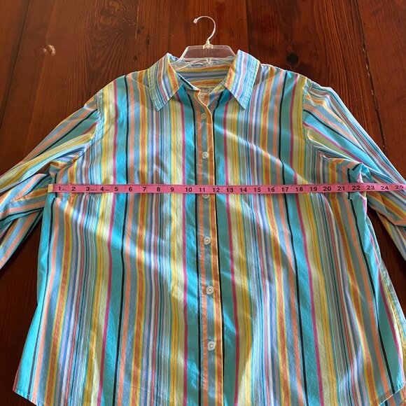 Coldwater Creek 3/4 sleeve button down - Picture 3 of 4